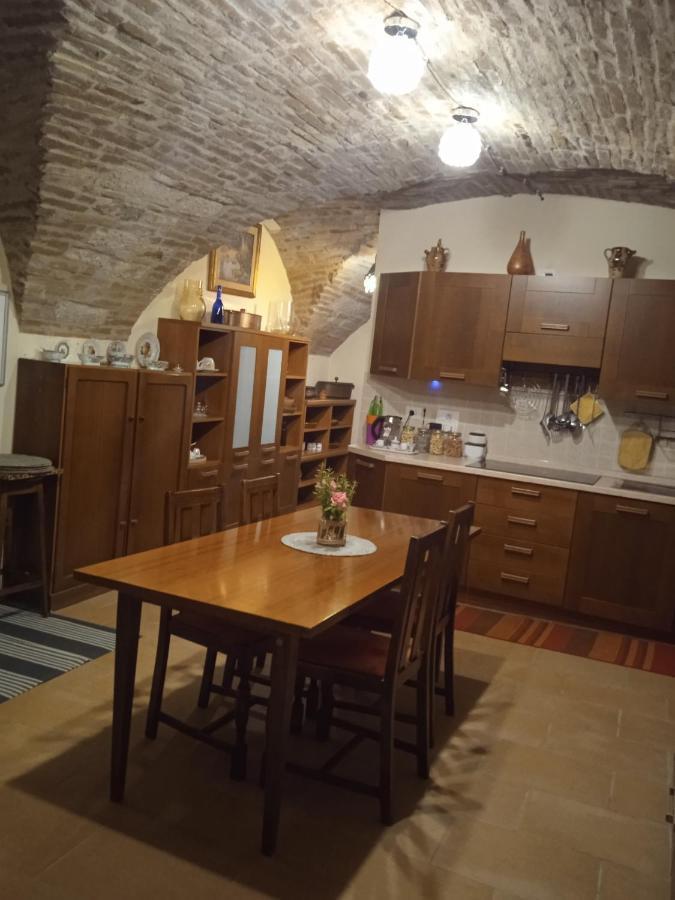 Casa Vacanza Todi Antica エクステリア 写真